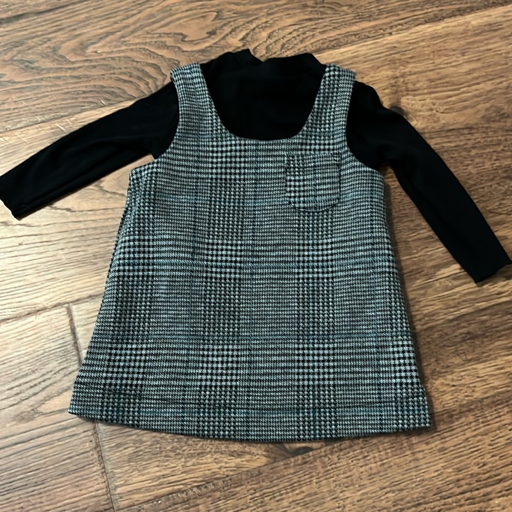 Old Navy Plaid dress with undershirt 3-6 months